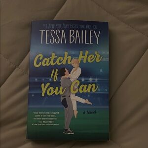 Catch Her If You Can by Tessa Bailey (Softcover)